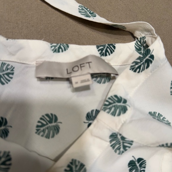 LOFT Ivory Blouse with Green Leaf Accent - Picture 5 of 6